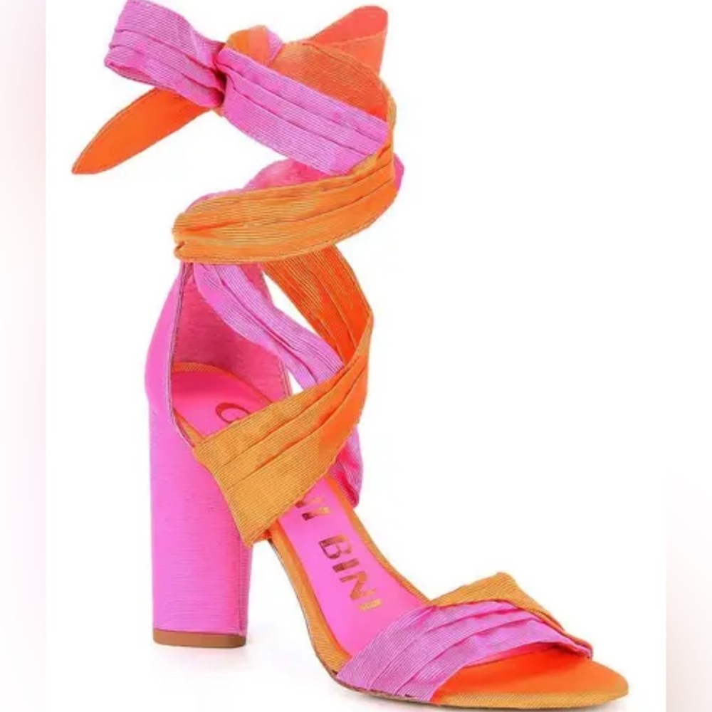 Gianni Bini wrap heels
